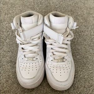 Hi top Air Force 1s